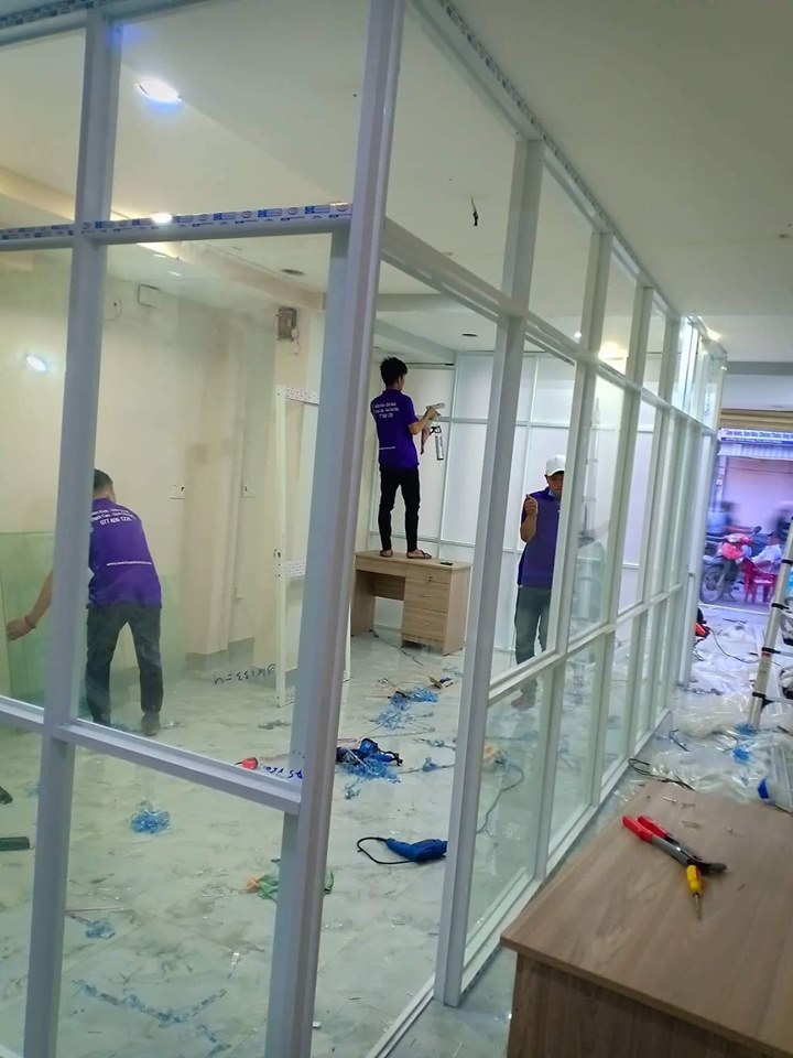 Thợ làm nhôm kính tại Bình Dương 0902.571.335